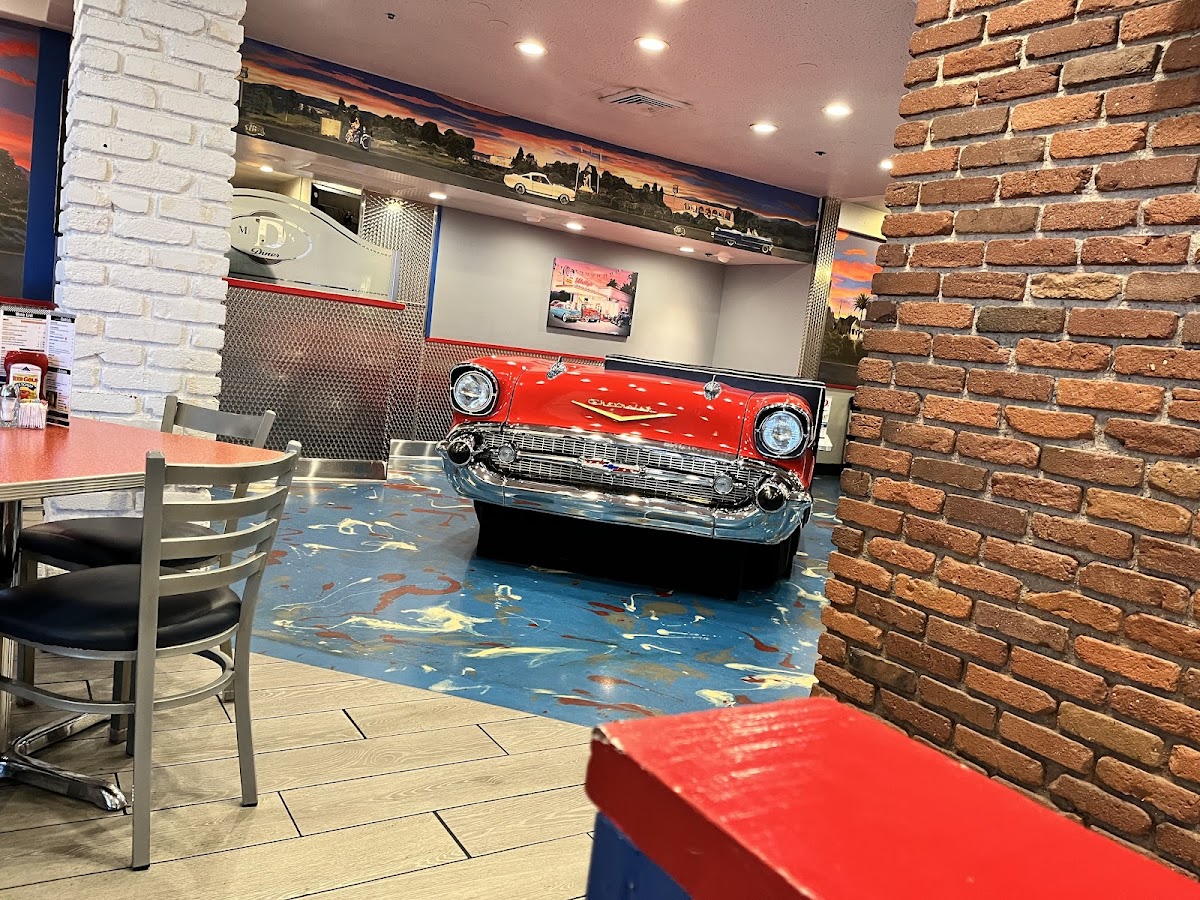 Mr D's